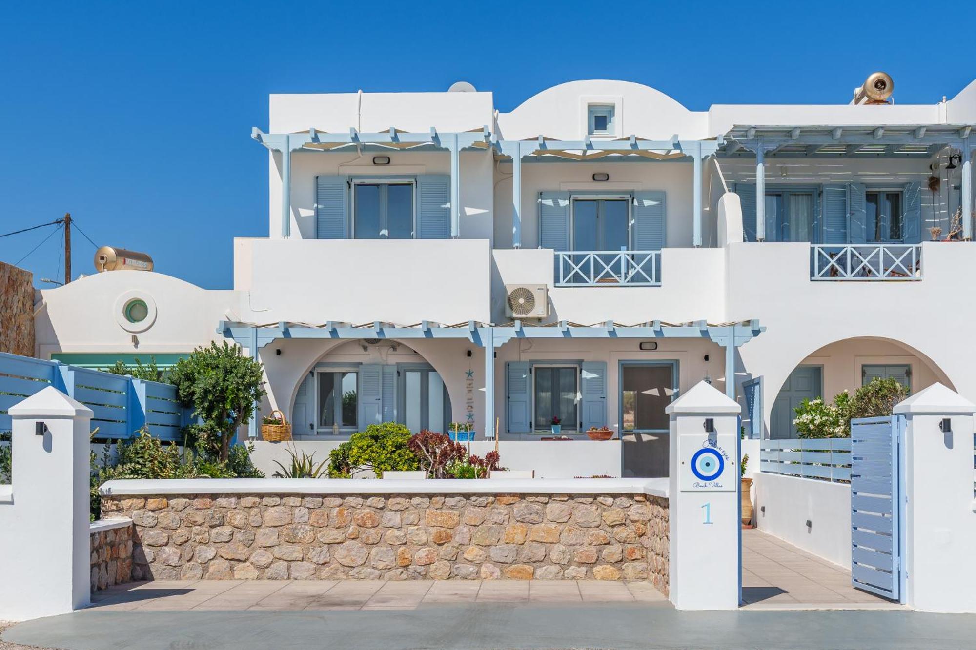 Blue Eyes Beach Villas Monolithos  Exterior photo