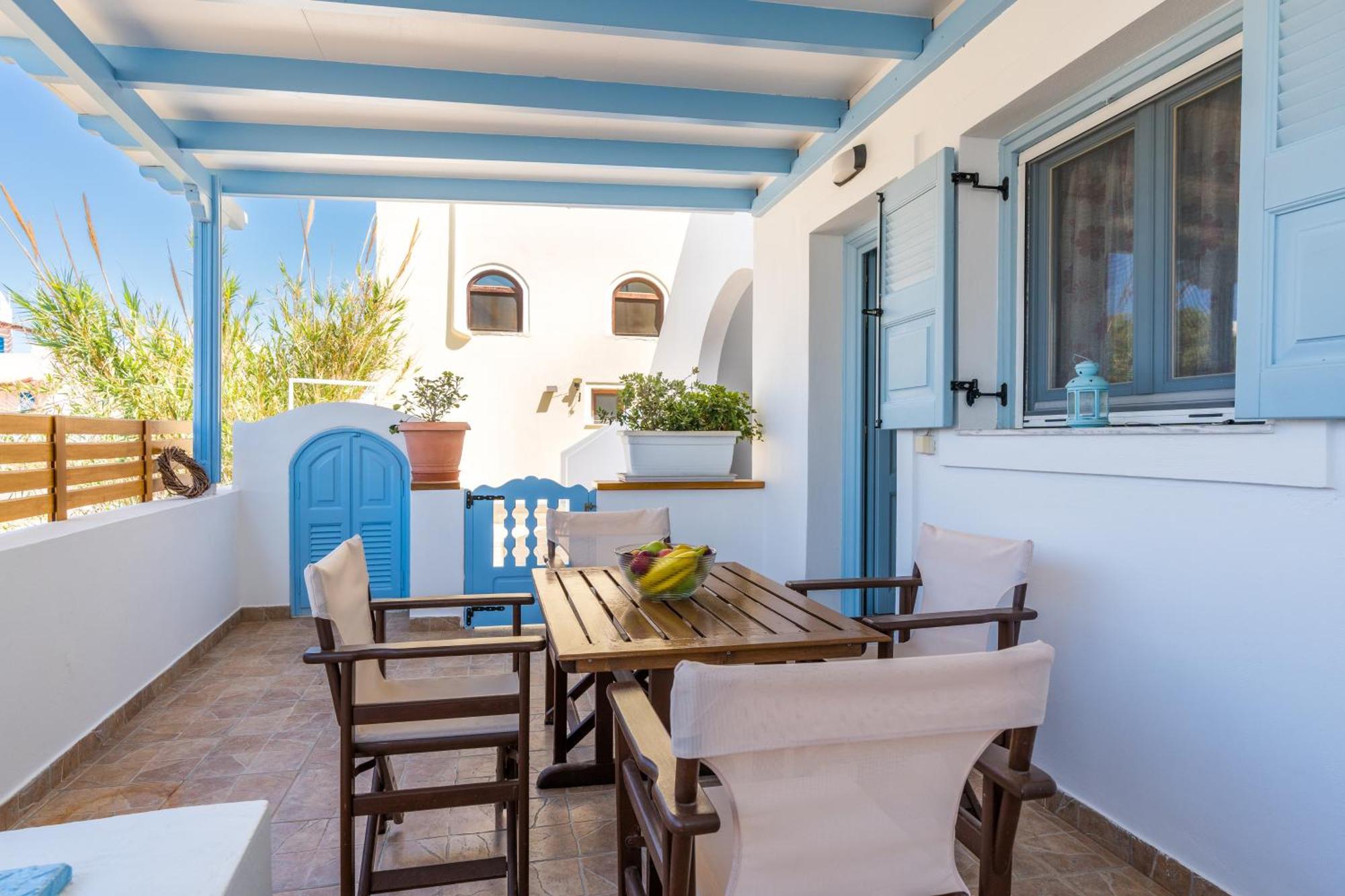 Blue Eyes Beach Villas Monolithos  Exterior photo